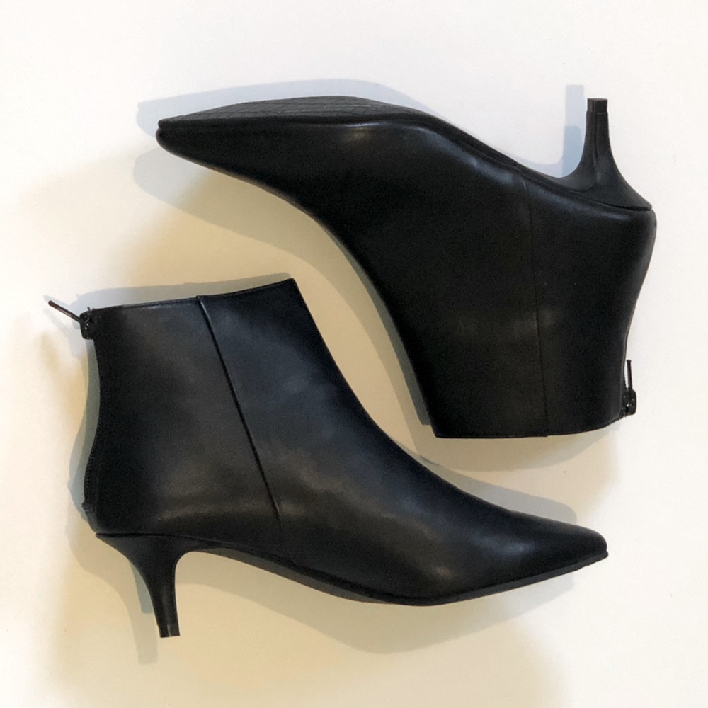 14th & UNION Black Heeled Booties
